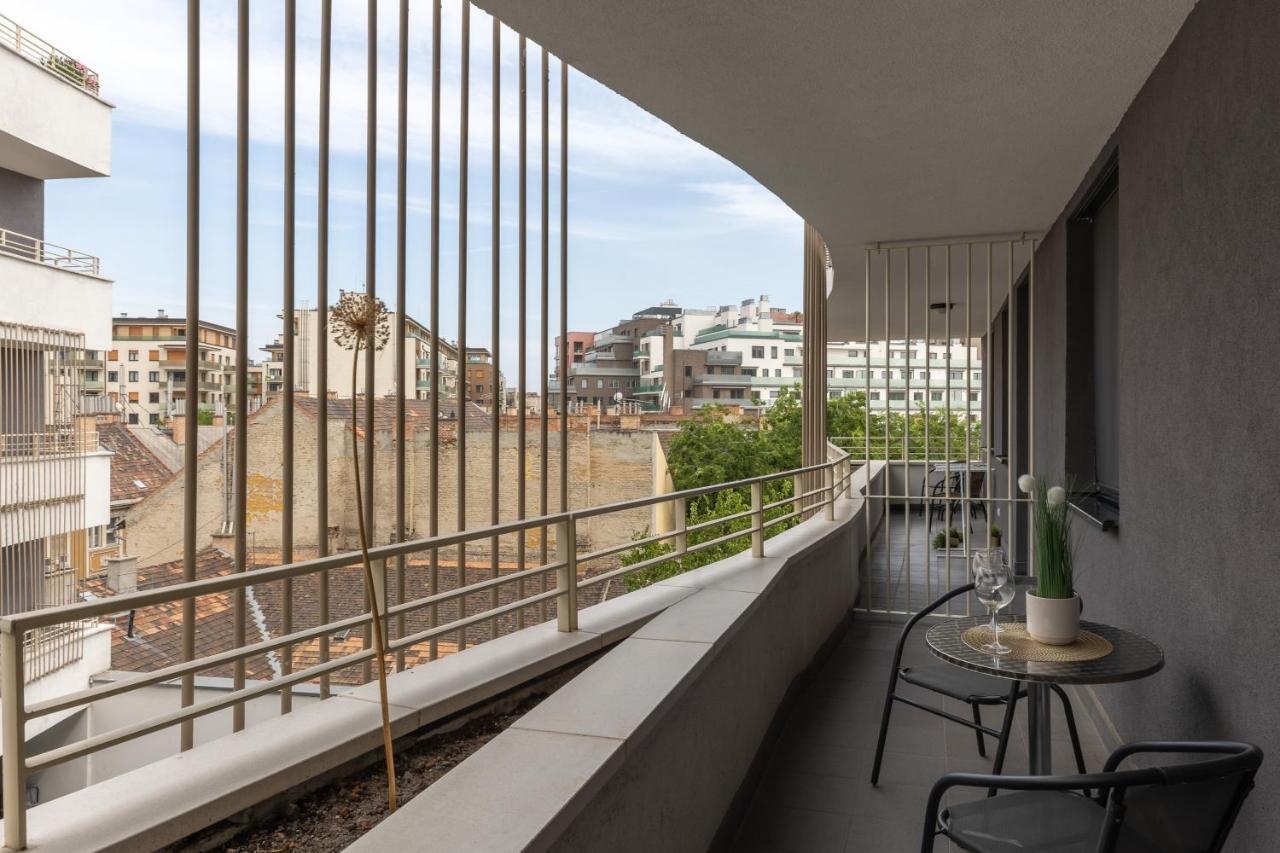 Leo Apartment Budapesta Exterior foto